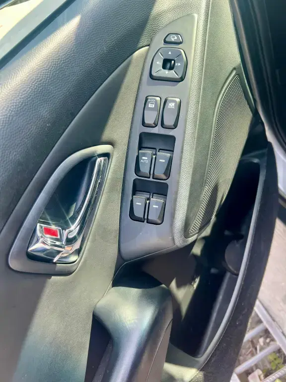 Hyundai Tucson II  2012, 210 000km