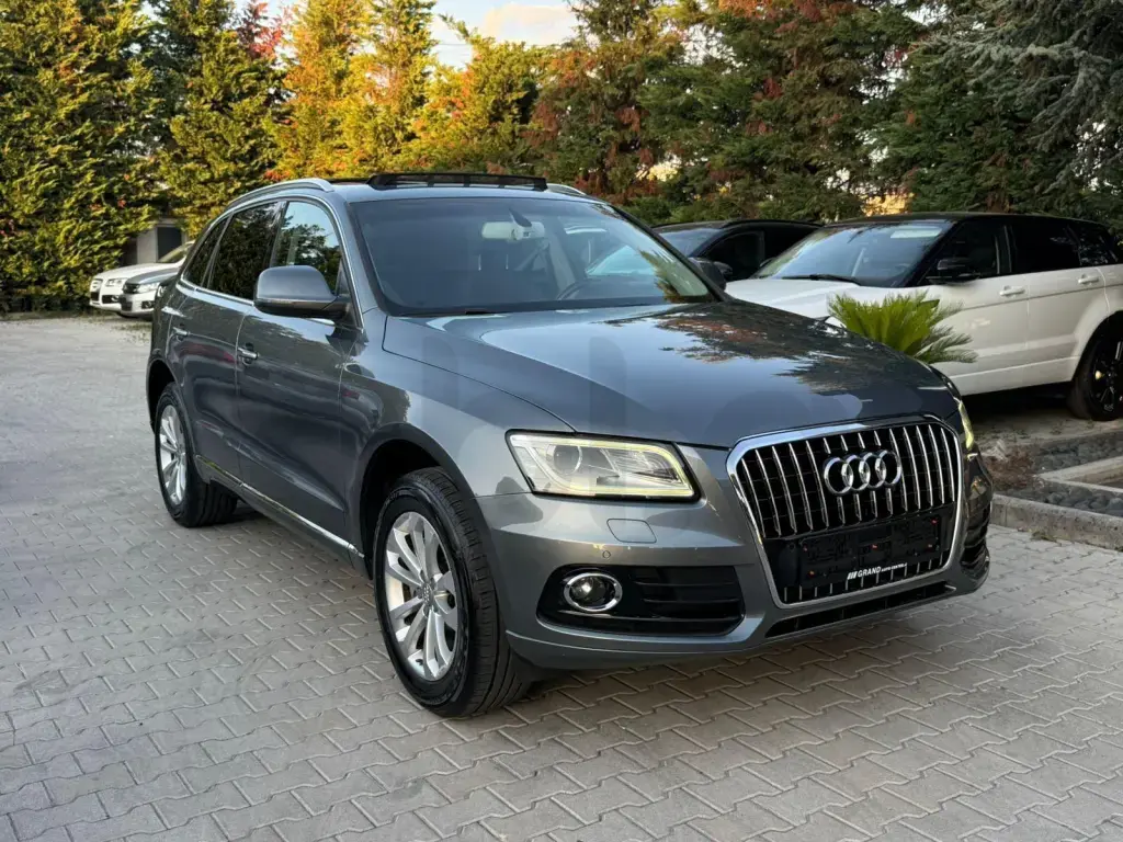 Audi Q5 8R Facelift  2015, 193 000km