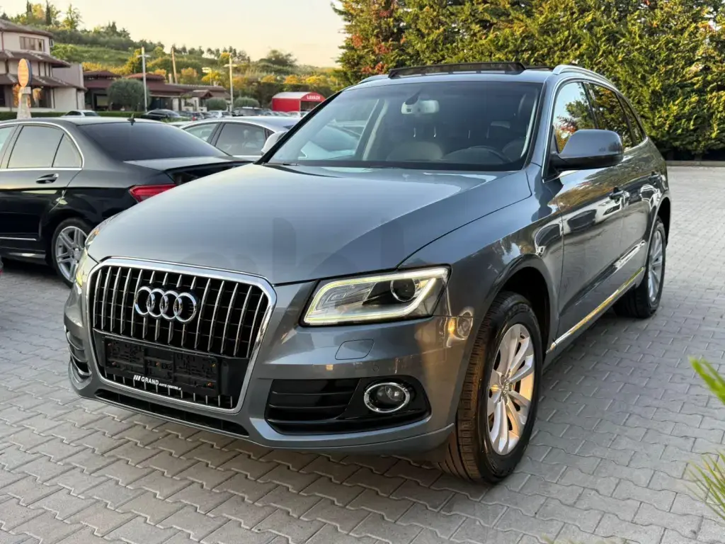 Audi Q5 8R Facelift  2015, 193 000km