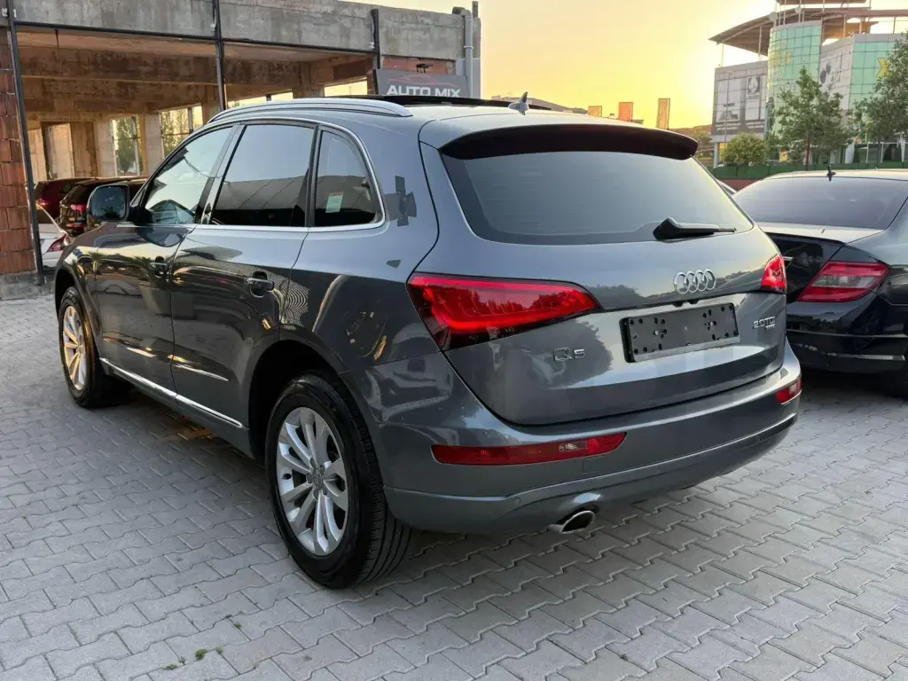 Audi Q5 8R Facelift  2015, 193 000km